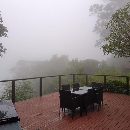 Escarpment Retreat & Day Spa For Couples Mount Tamborine Exteriör bild
