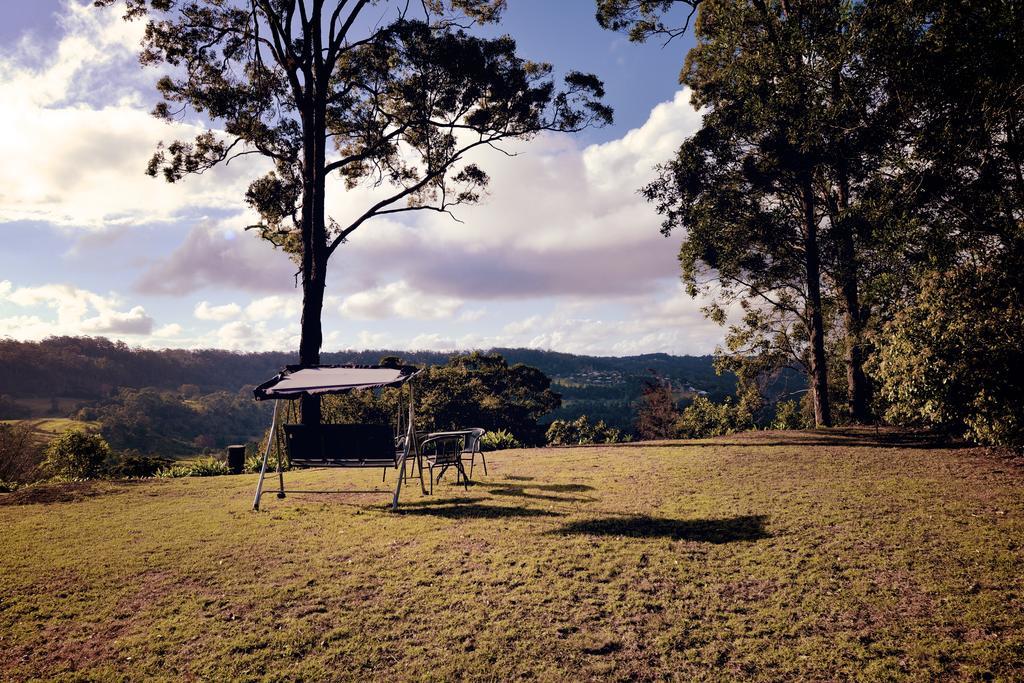 Escarpment Retreat & Day Spa For Couples Mount Tamborine Exteriör bild